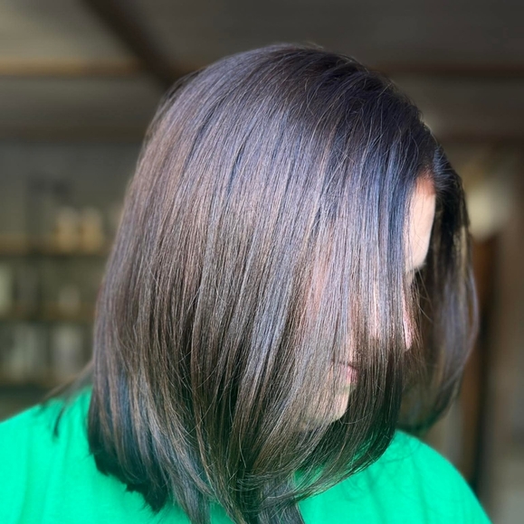 Meet your Posher, Melissa - Picture 1 of 1